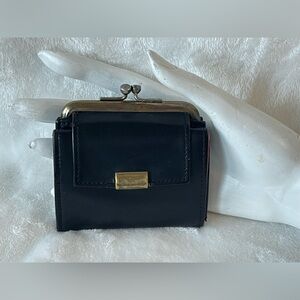 Rolfs Black Leather Clutch Purse, Wallet Vintage Like New red gold inside fabric